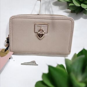 Juicy Couture Exclusive Sandstone Rolling On Multicompartment Bifold Wallet